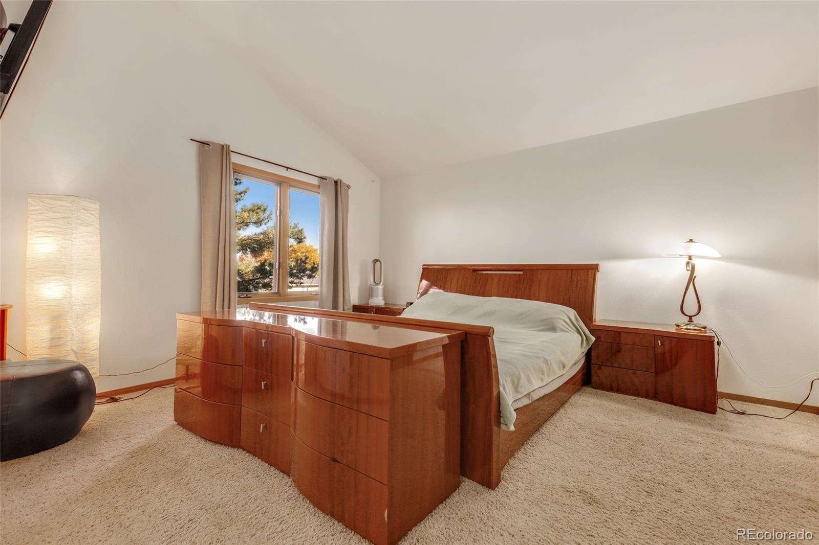 MLS Image #12 for 1300 s monaco parkway,denver, Colorado