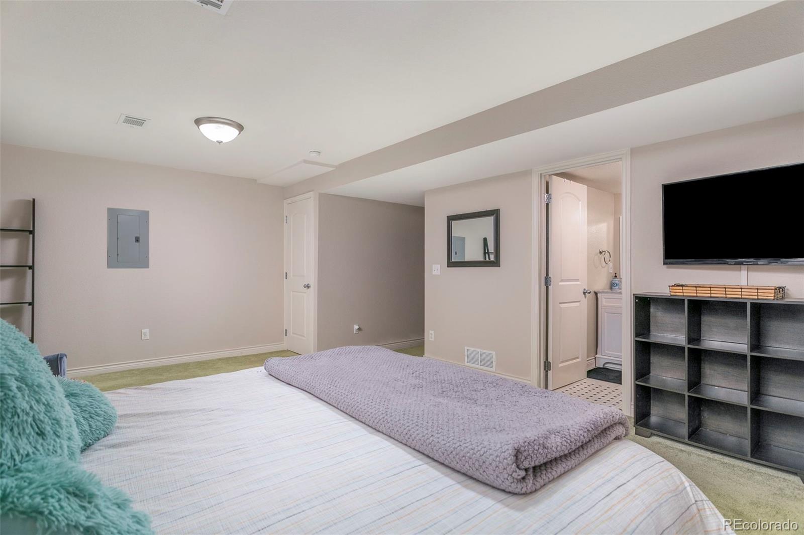 MLS Image #21 for 1334 s emery street,longmont, Colorado