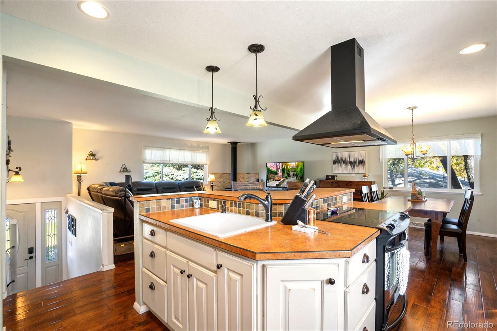 MLS Image #7 for 204  35th street,loveland, Colorado