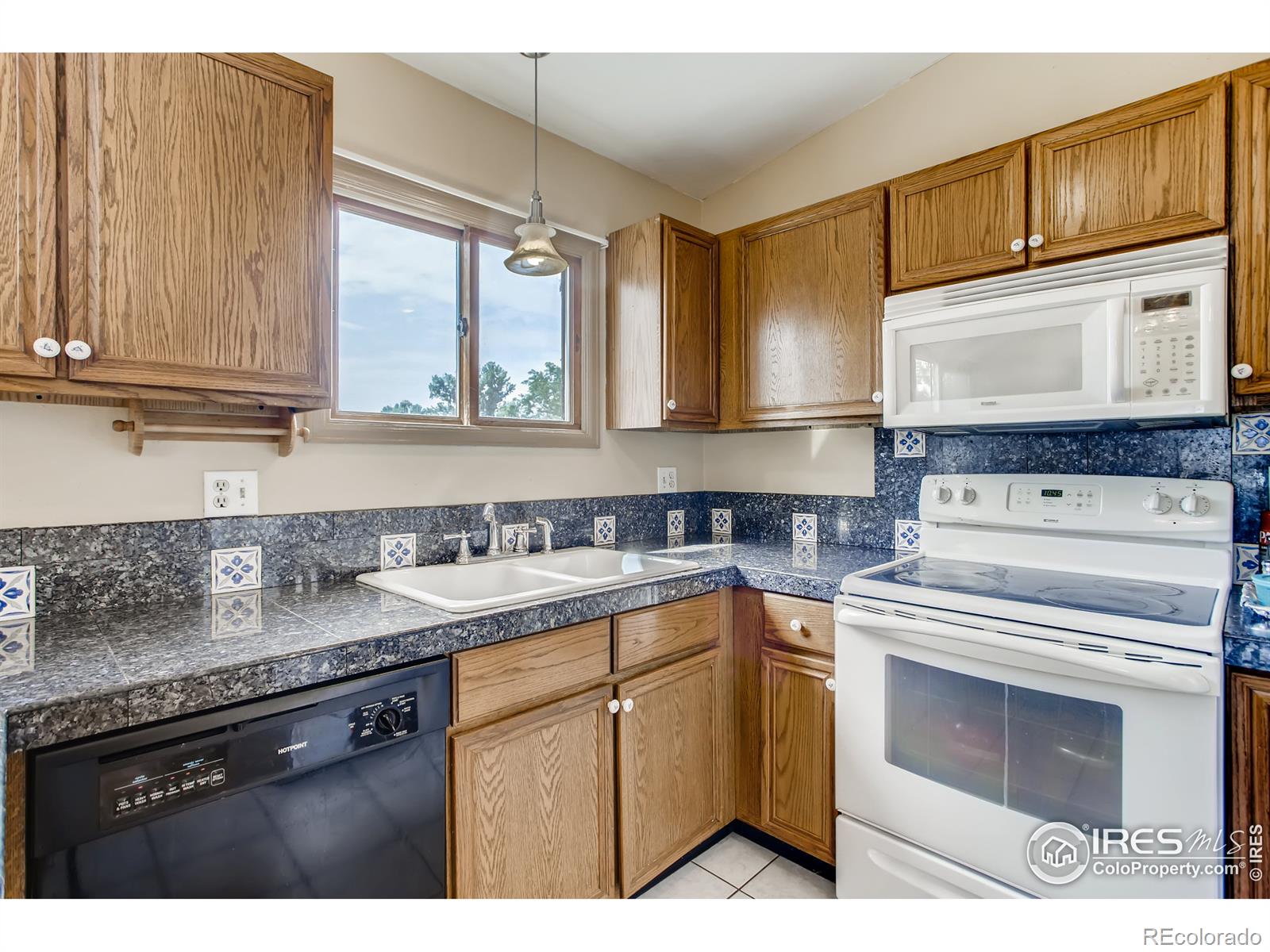 MLS Image #7 for 1502  willow drive,berthoud, Colorado