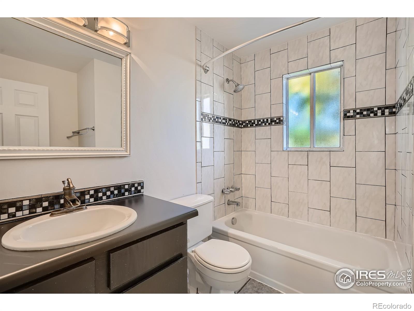 MLS Image #17 for 2395  ridge circle,broomfield, Colorado