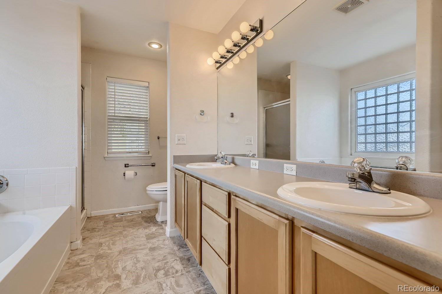 MLS Image #12 for 57397 e 42nd court,strasburg, Colorado