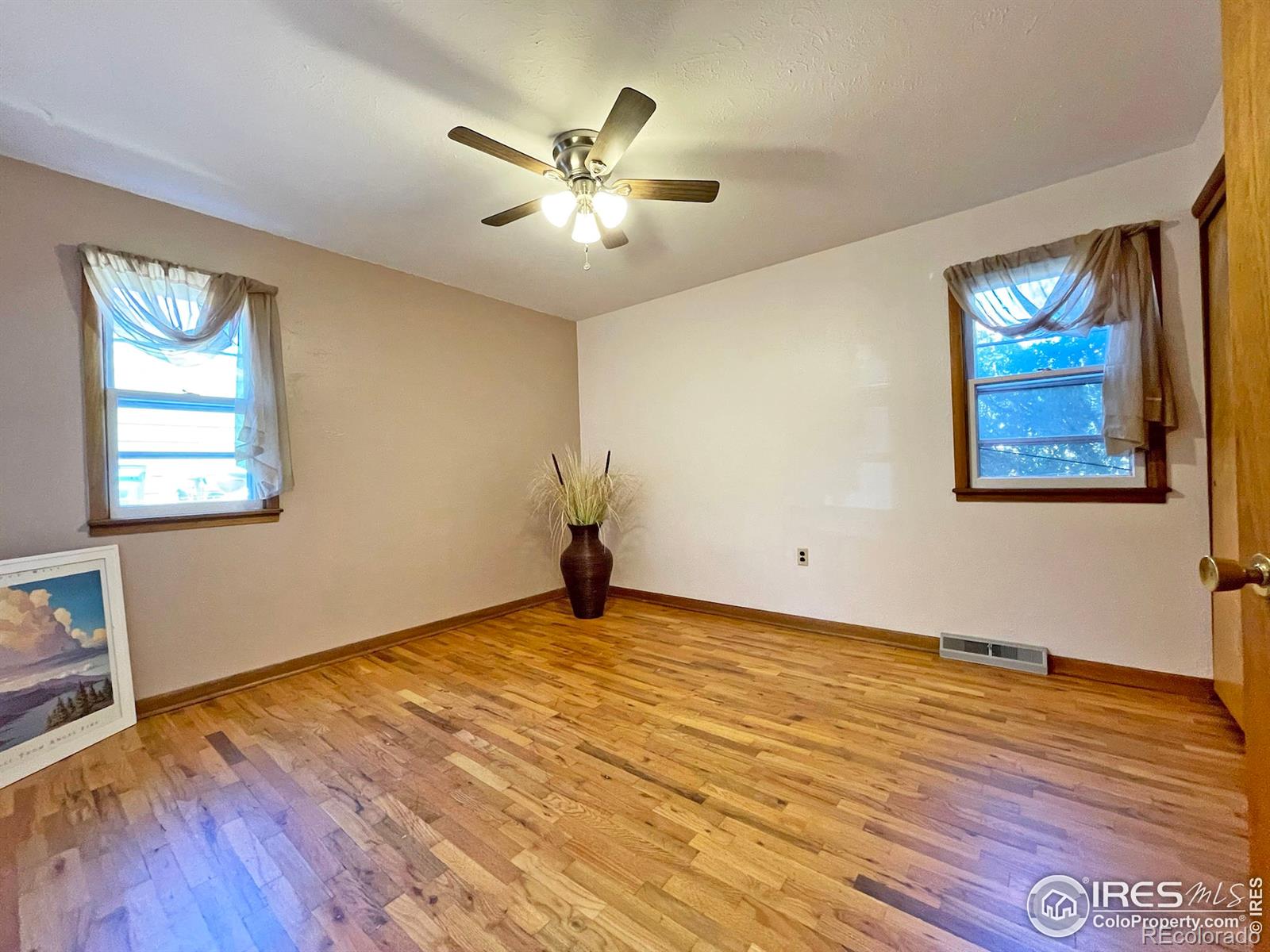 MLS Image #15 for 2336 w prospect road,fort collins, Colorado