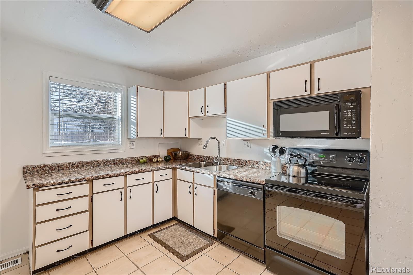 MLS Image #9 for 3875  newman street,wheat ridge, Colorado