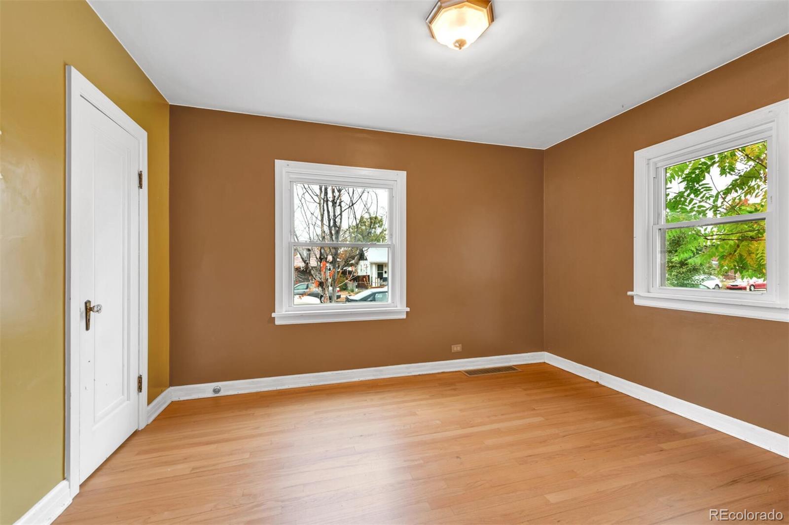 MLS Image #21 for 3048 s cherokee street,englewood, Colorado
