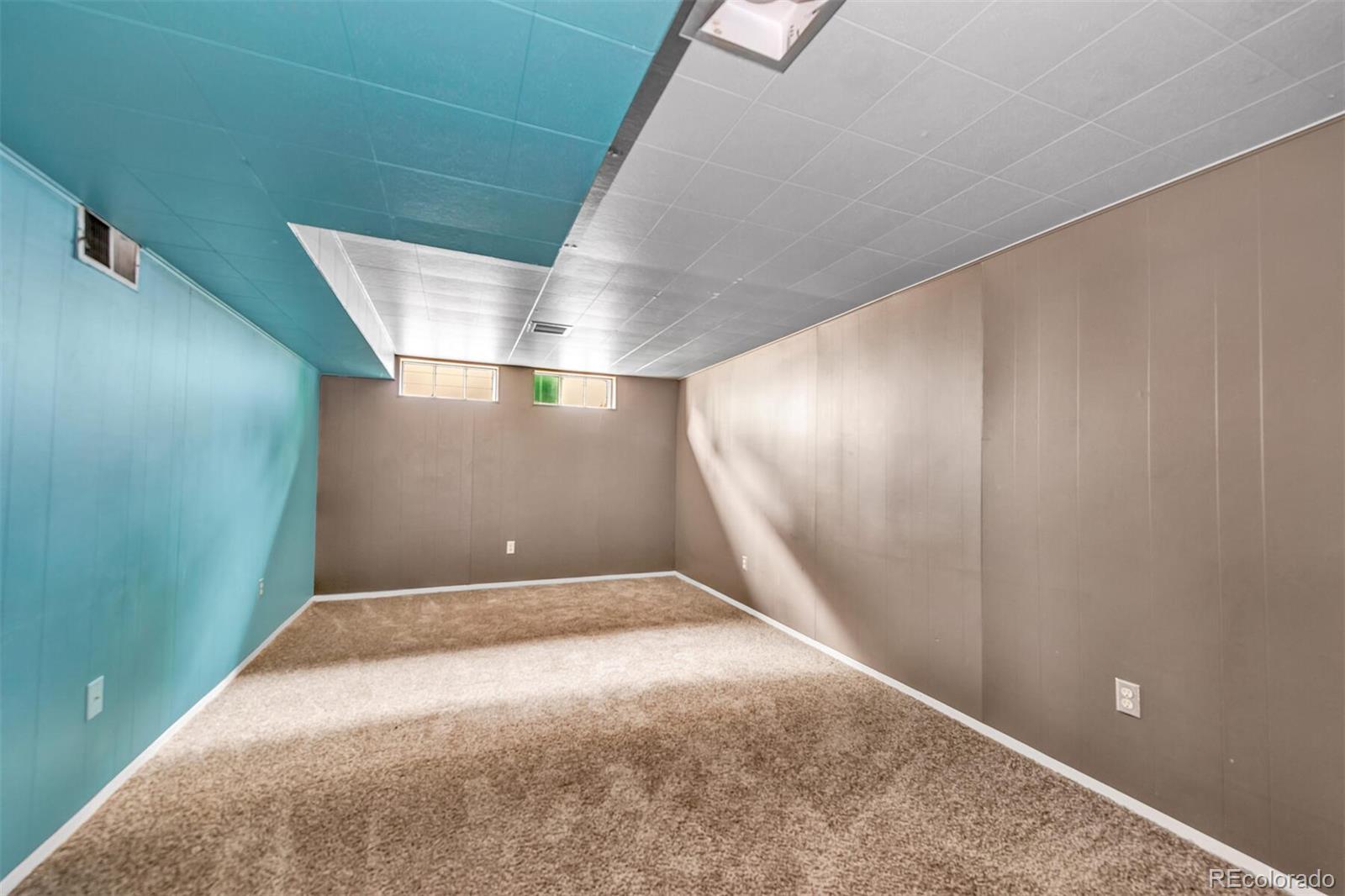 MLS Image #28 for 3048 s cherokee street,englewood, Colorado