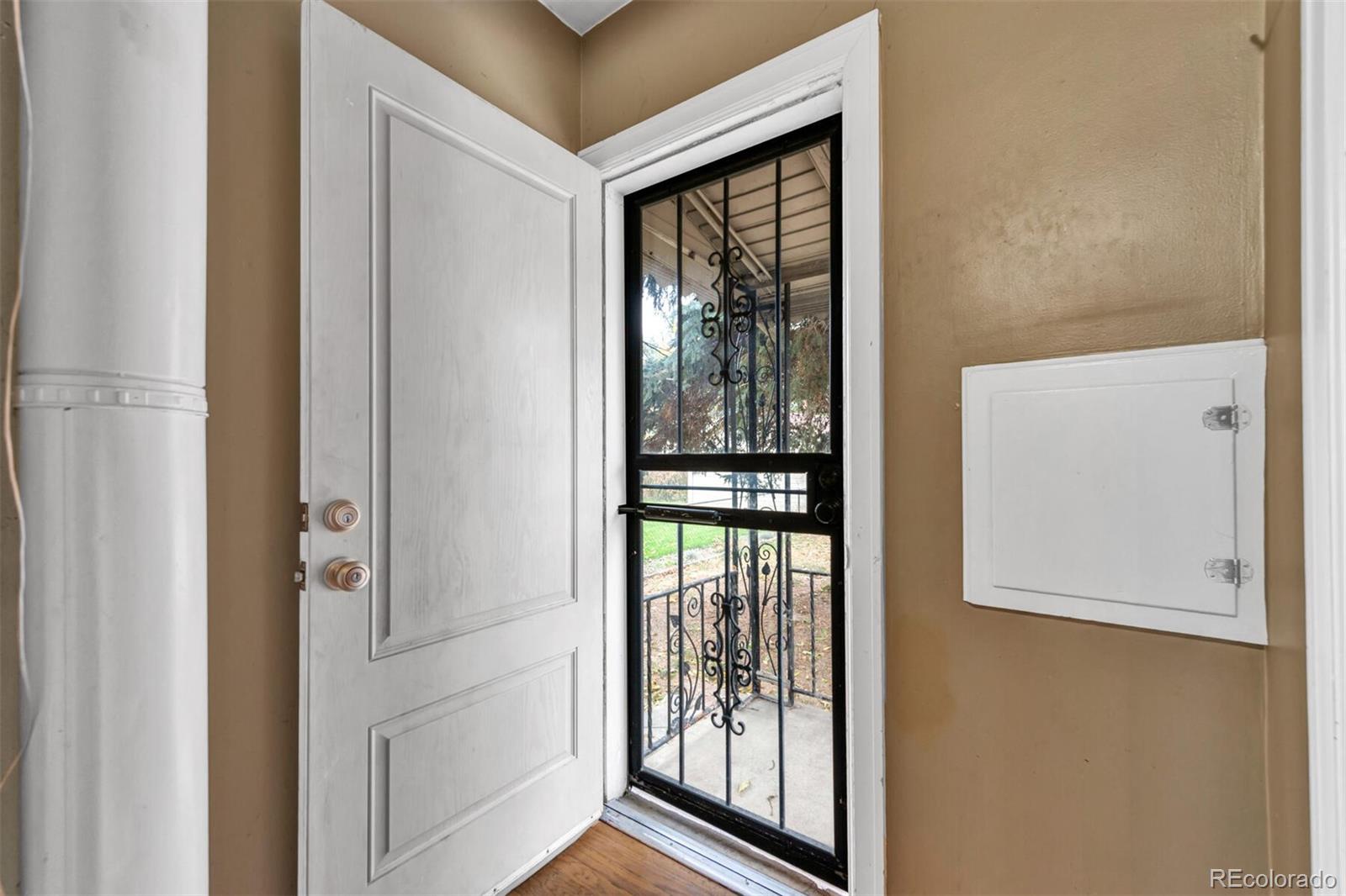 MLS Image #33 for 3048 s cherokee street,englewood, Colorado