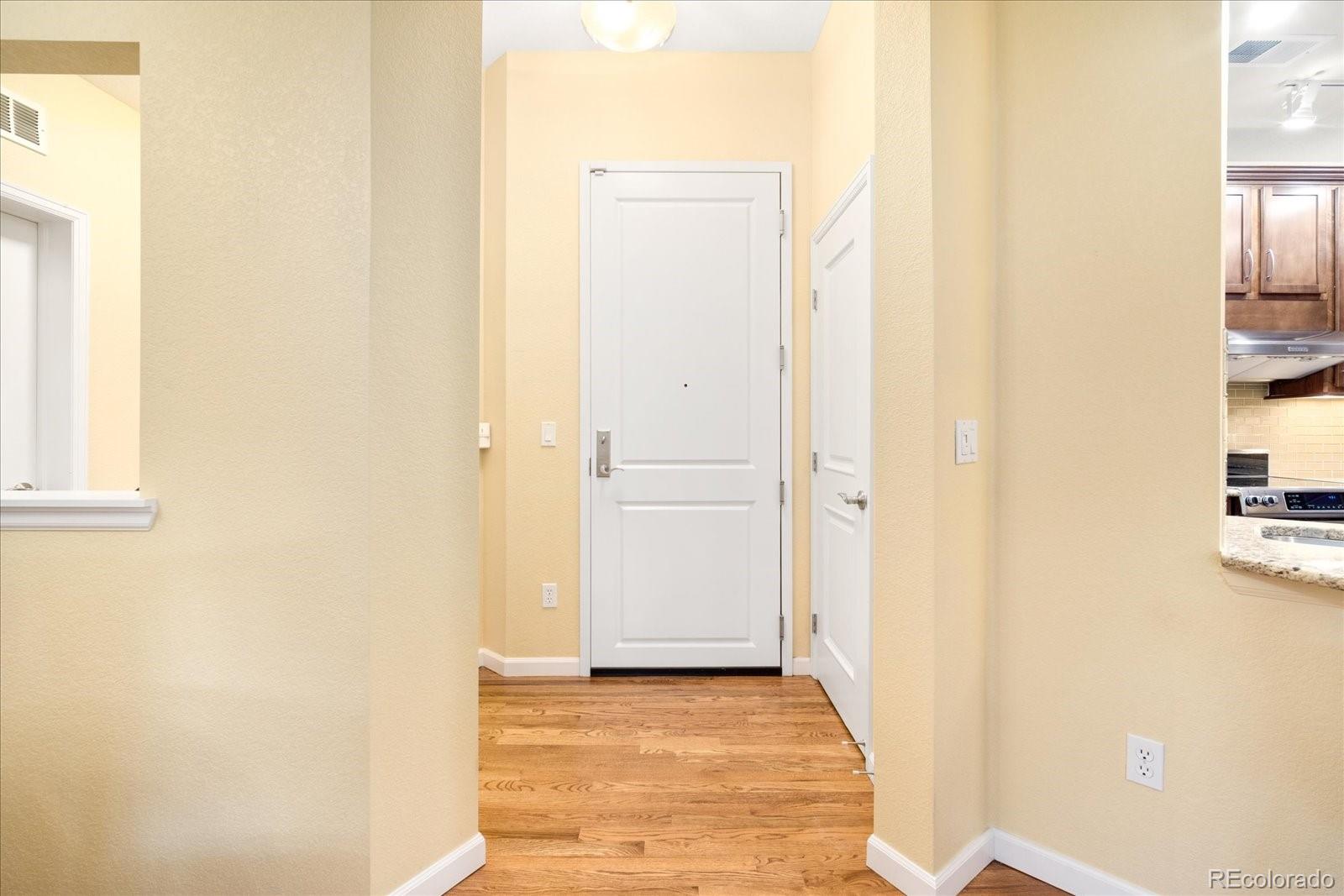 MLS Image #5 for 7865  vallagio lane,englewood, Colorado
