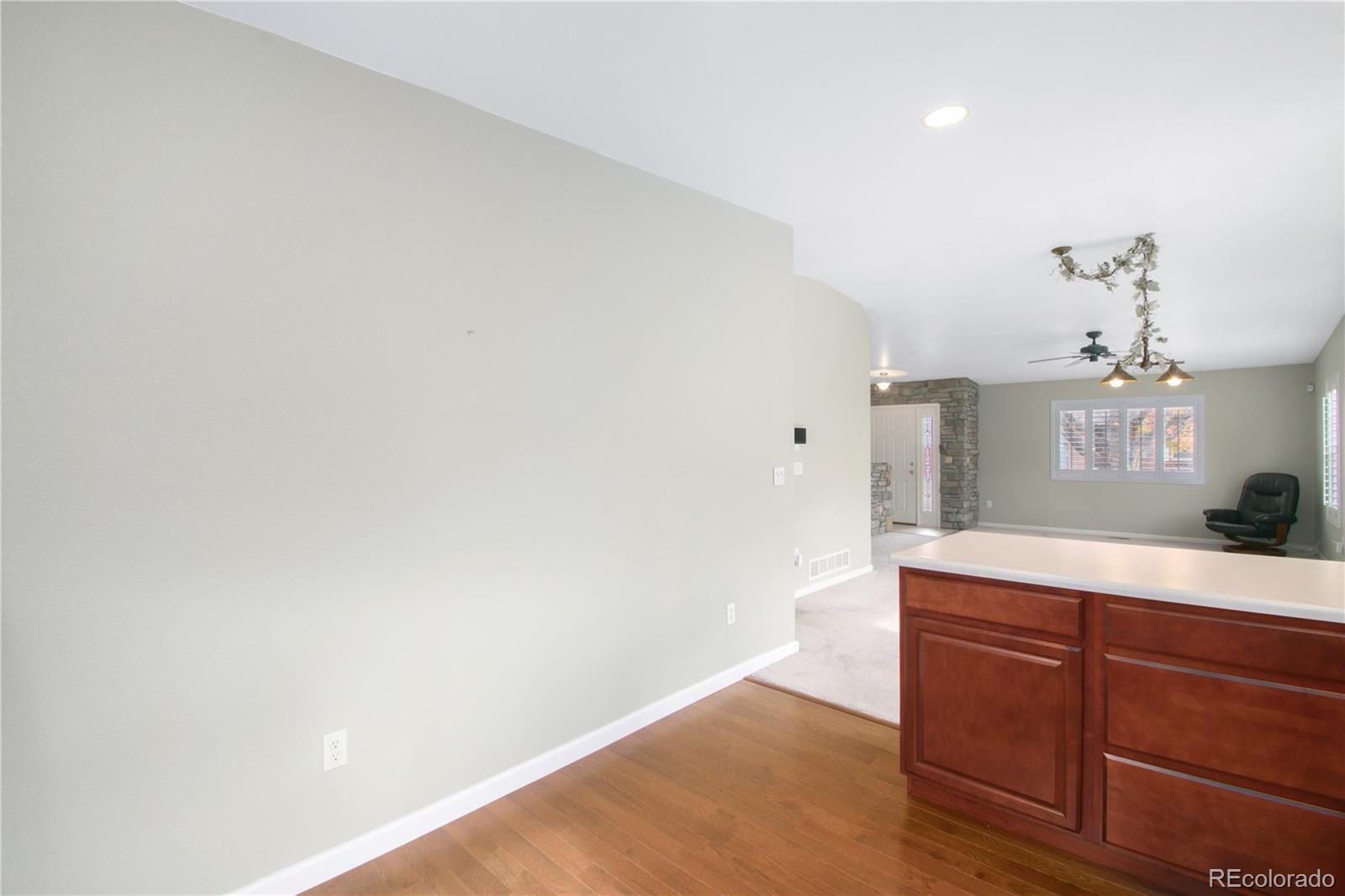 MLS Image #7 for 769  kittredge street,aurora, Colorado