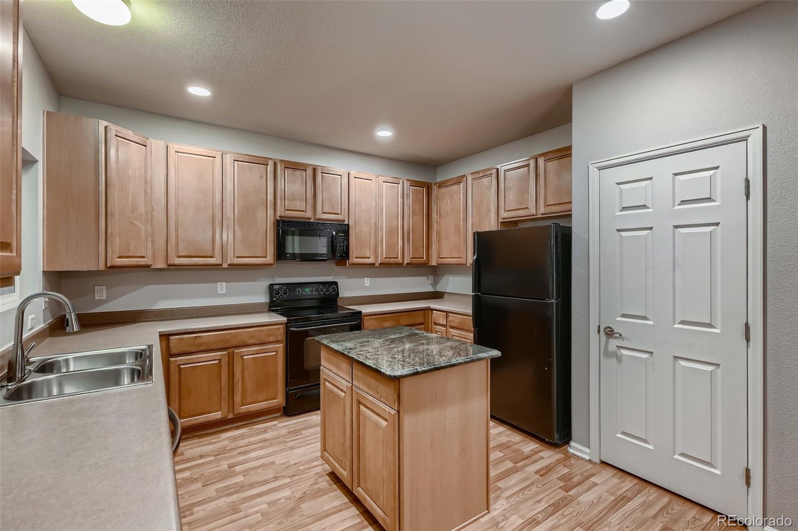 MLS Image #8 for 9686  kalispell street,commerce city, Colorado