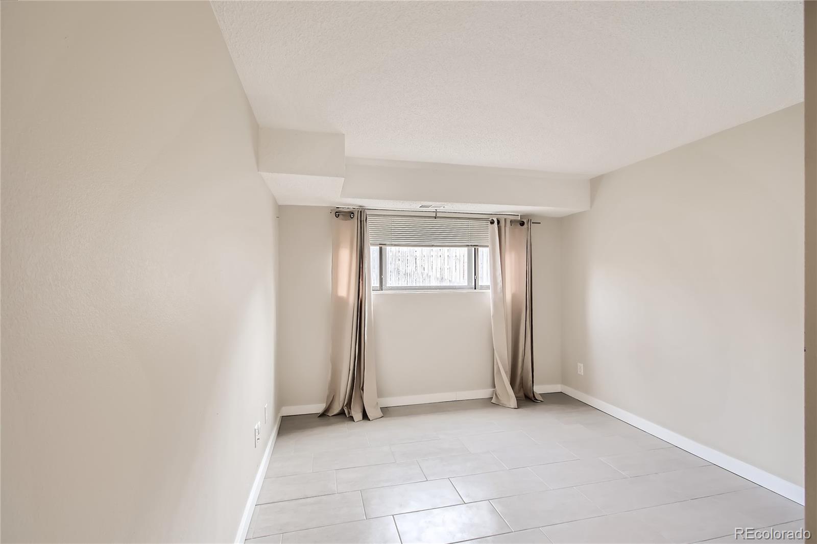 MLS Image #12 for 600  manhattan drive,boulder, Colorado