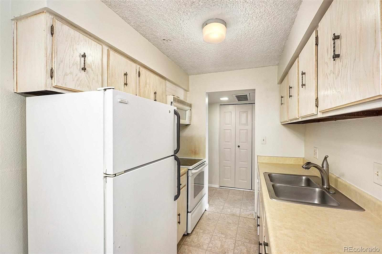 MLS Image #6 for 7755 e quincy avenue,denver, Colorado