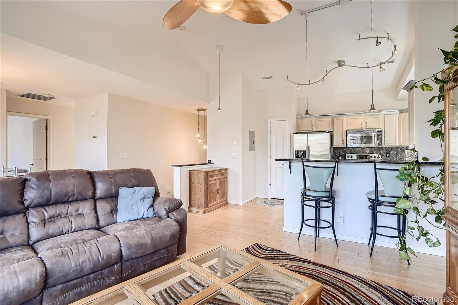 MLS Image #5 for 6418 s dallas court,englewood, Colorado
