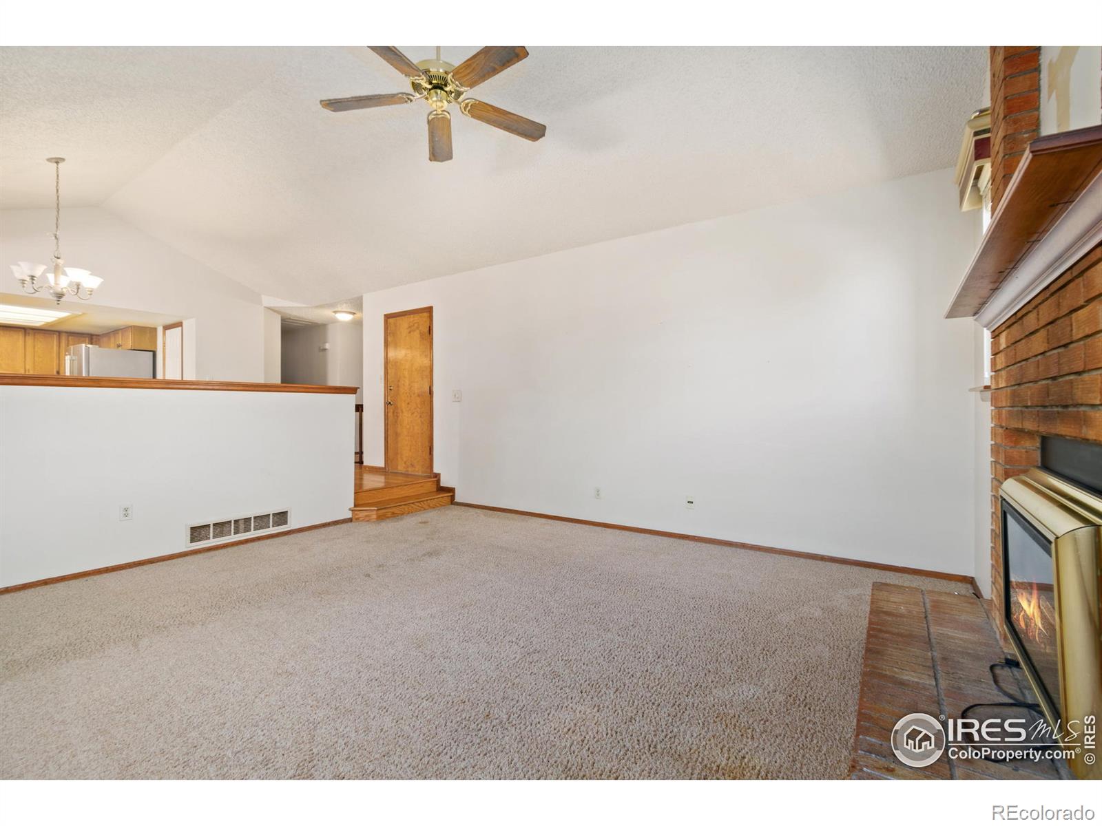 MLS Image #7 for 384  granville circle,firestone, Colorado