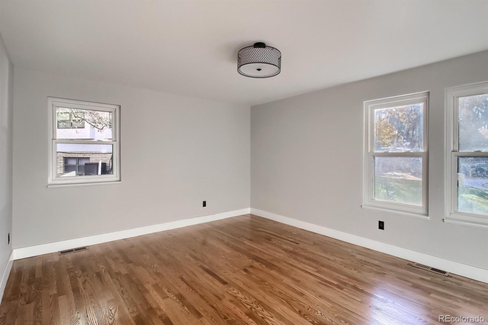 MLS Image #15 for 10051 e walsh place,denver, Colorado