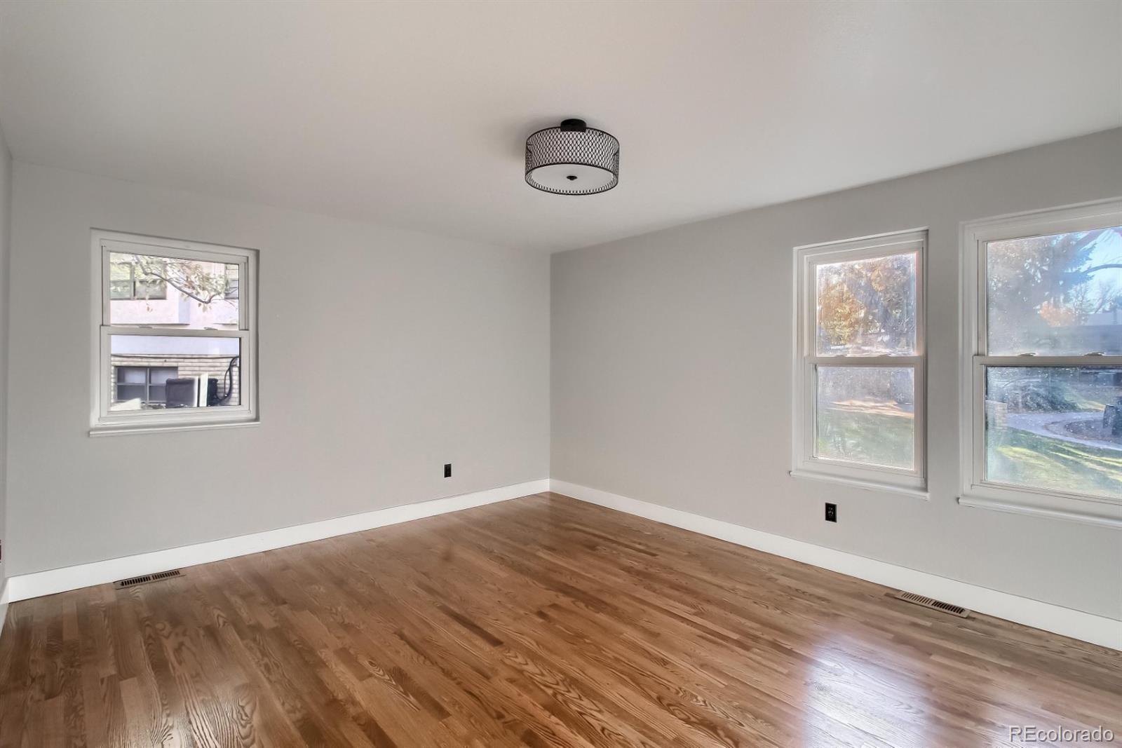 MLS Image #17 for 10051 e walsh place,denver, Colorado