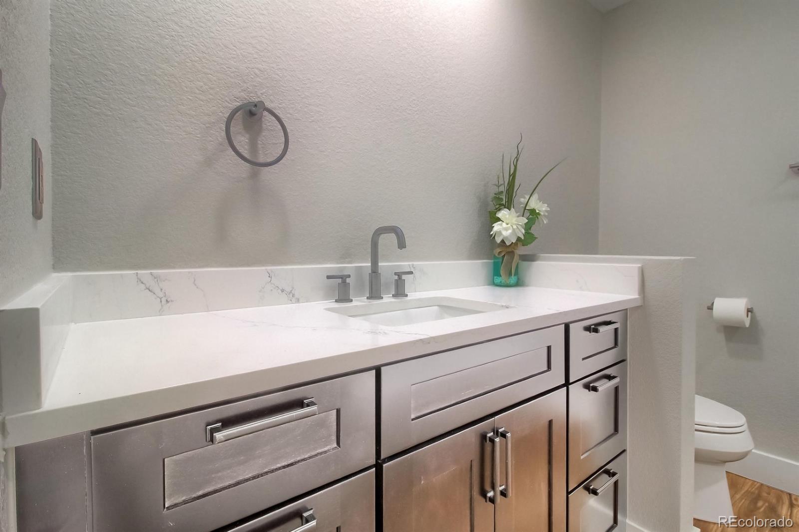 MLS Image #20 for 10051 e walsh place,denver, Colorado