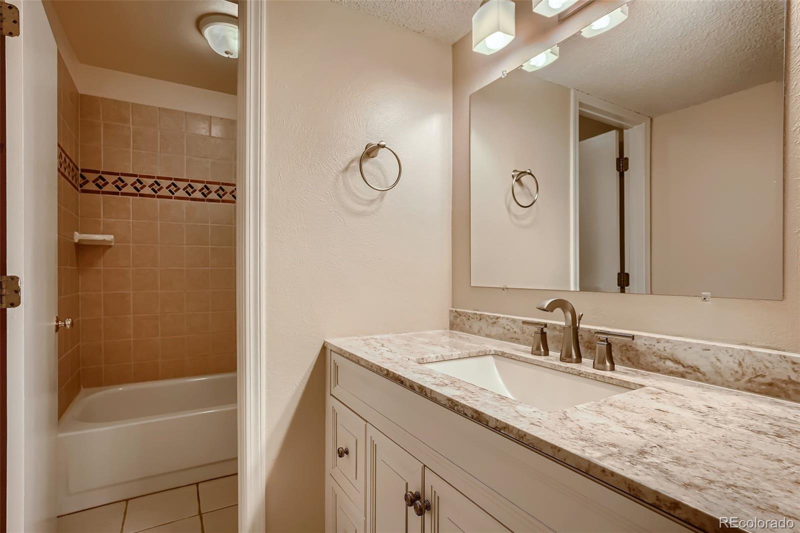 MLS Image #20 for 7665 e eastman avenue,denver, Colorado