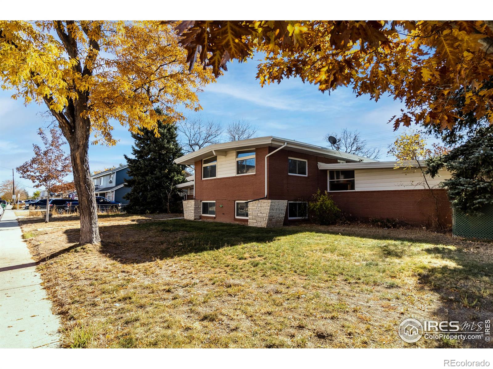 MLS Image #26 for 13232 e 13th place,aurora, Colorado