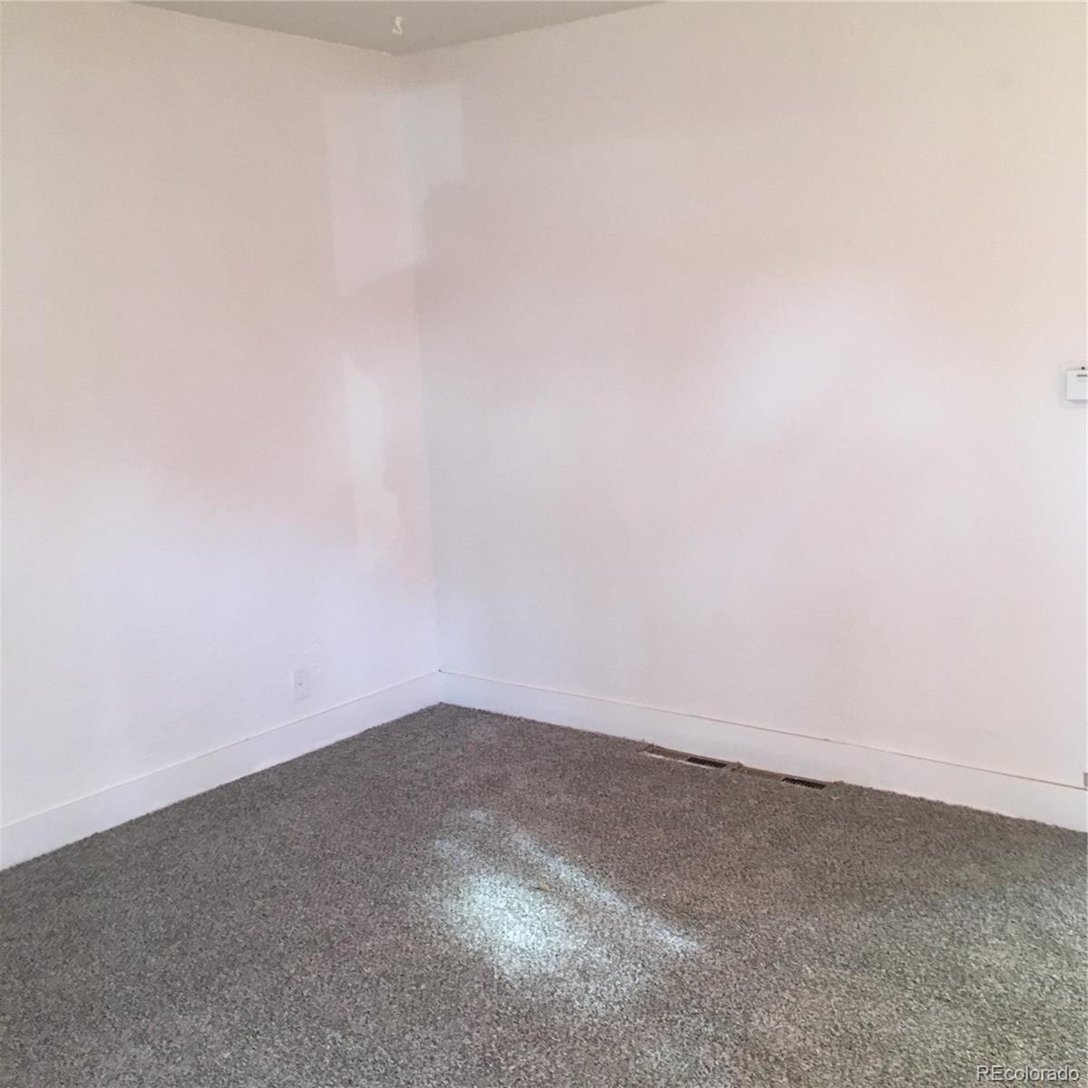MLS Image #7 for 4626 n logan street,denver, Colorado