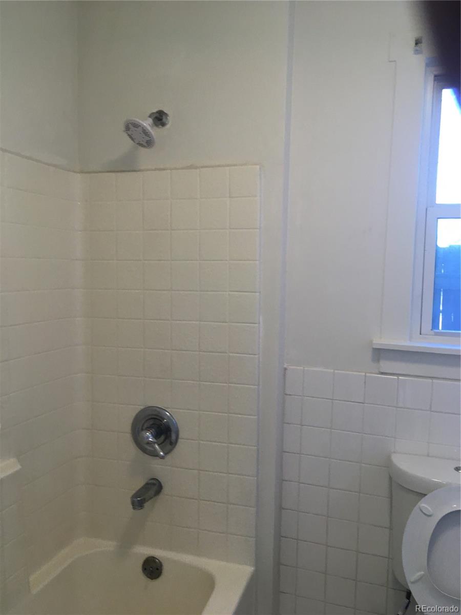 MLS Image #9 for 4626 n logan street,denver, Colorado