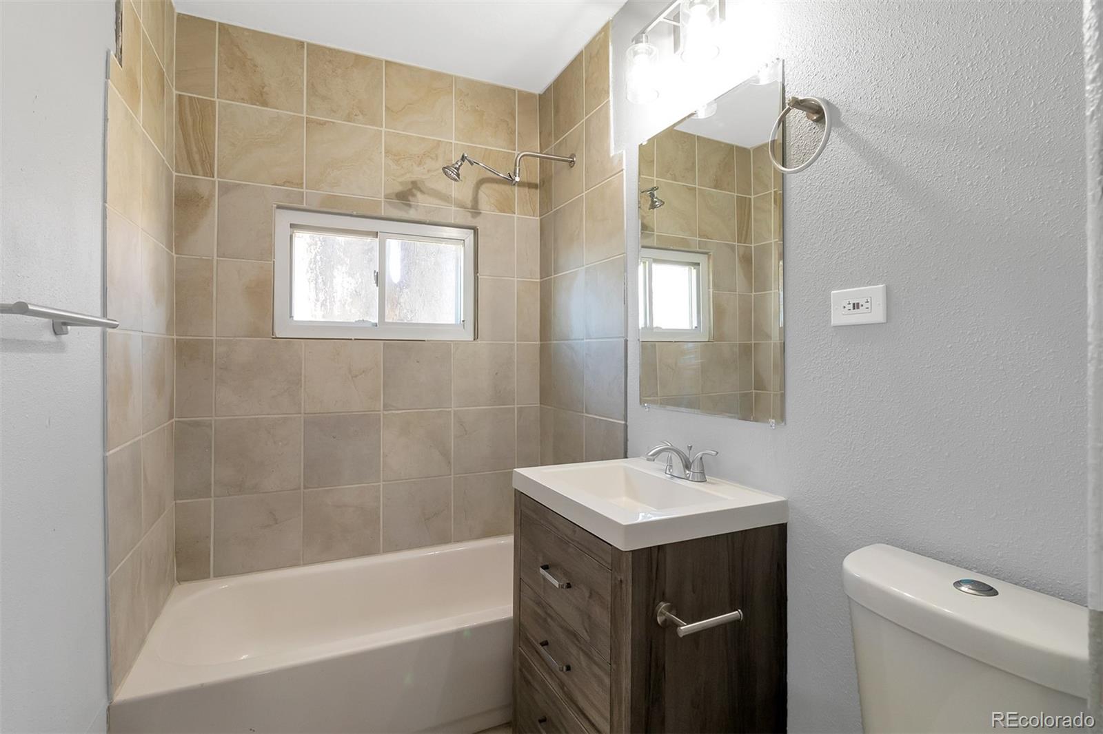 MLS Image #10 for 6801  leyden street,commerce city, Colorado