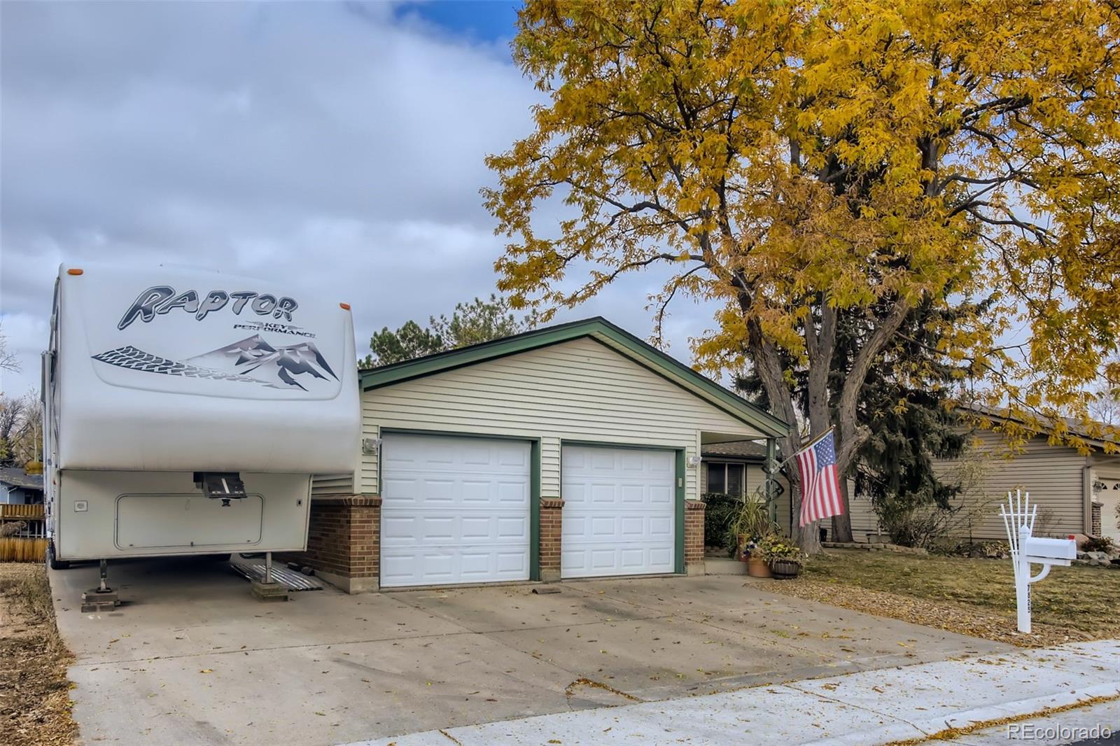MLS Image #1 for 7825  everett way,arvada, Colorado