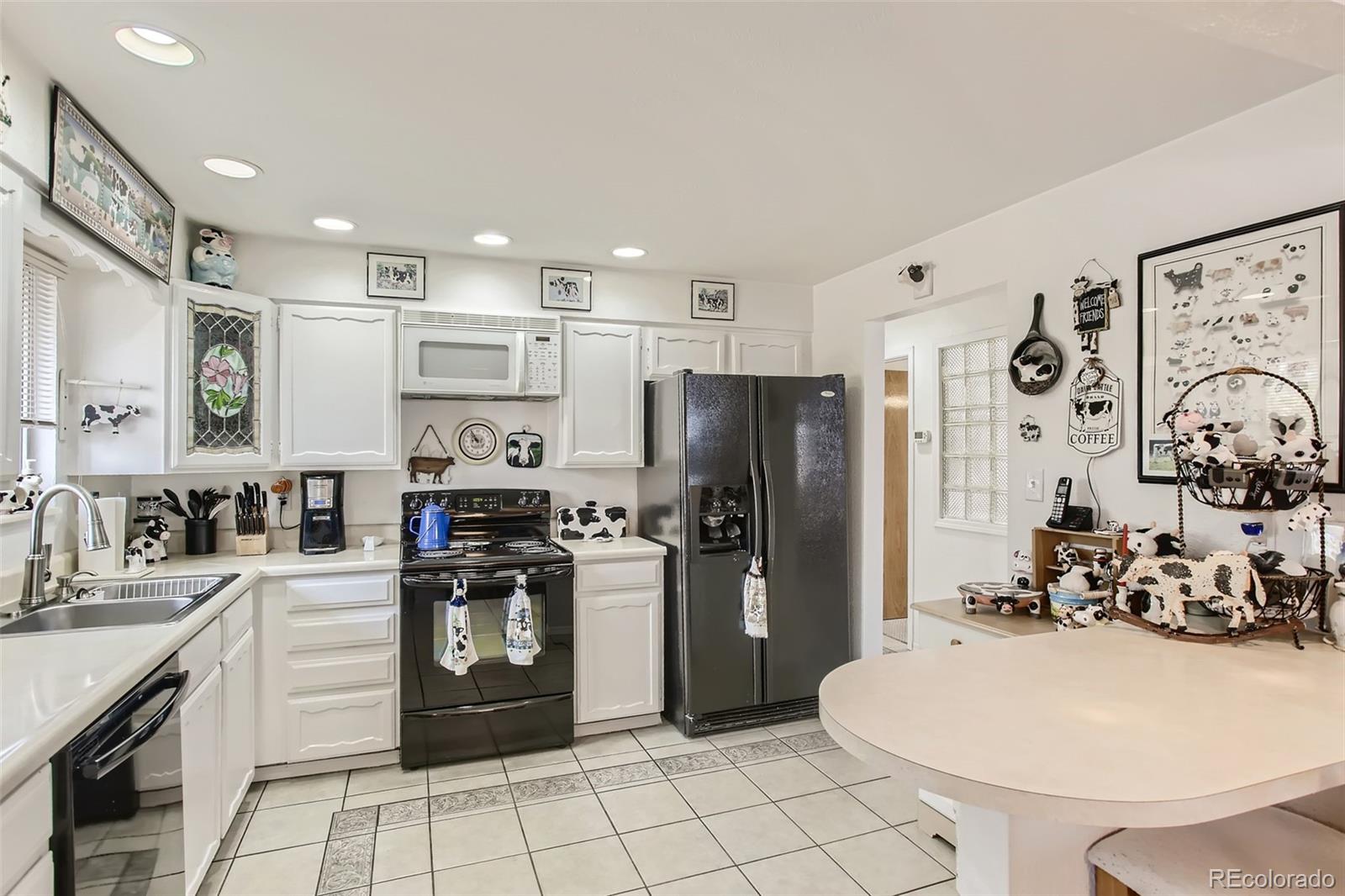 MLS Image #7 for 7825  everett way,arvada, Colorado