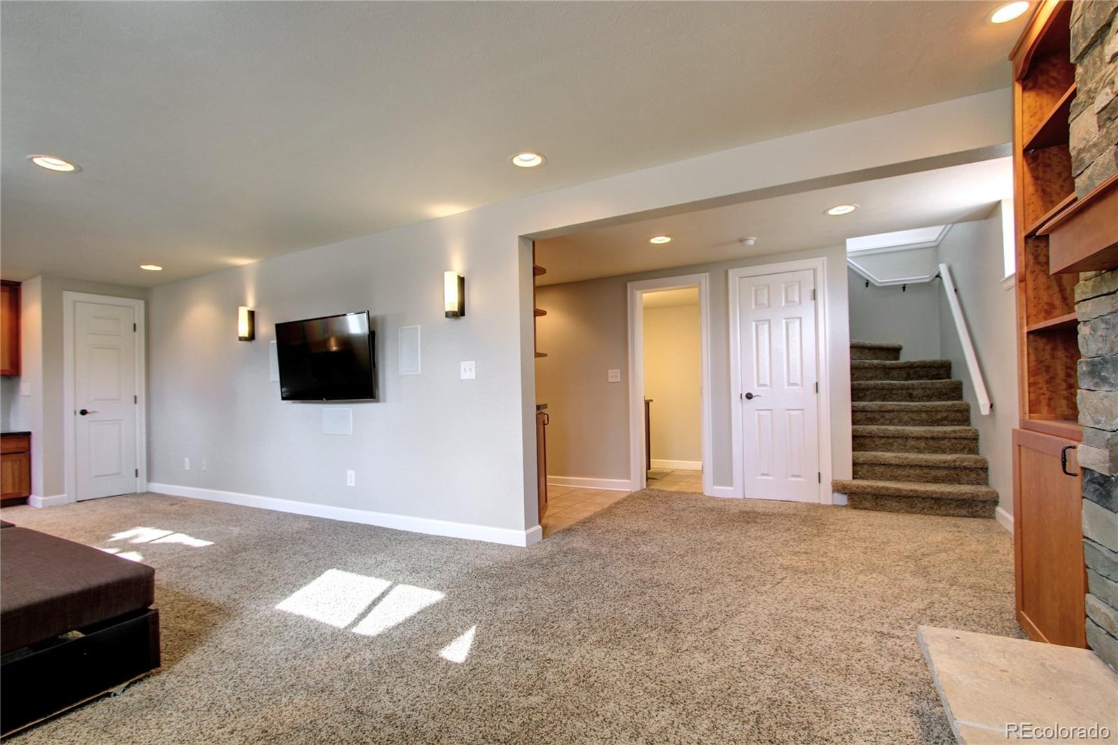 MLS Image #21 for 5701 e floyd avenue,denver, Colorado