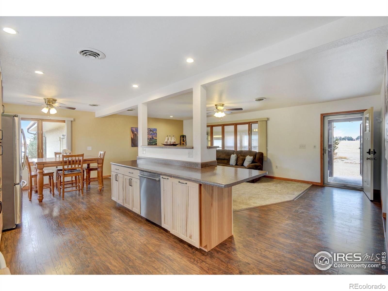 MLS Image #6 for 7224  county road 77 ,roggen, Colorado