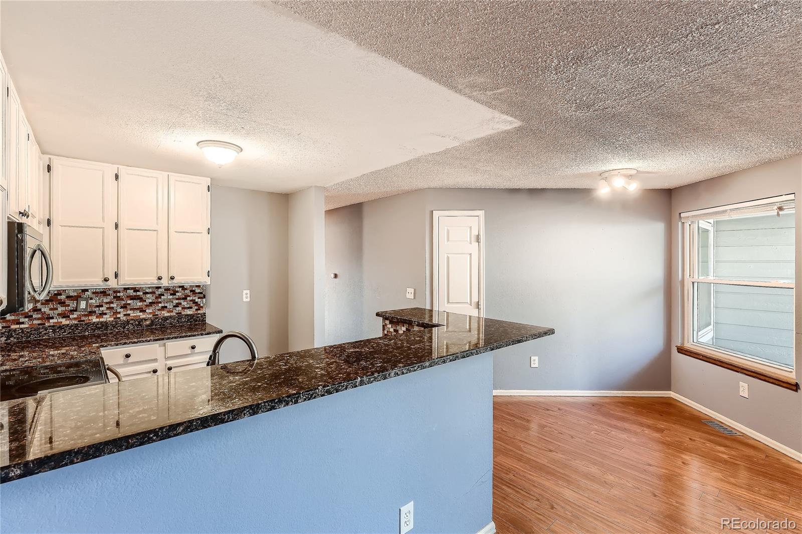 MLS Image #10 for 12525 e tennessee circle,aurora, Colorado