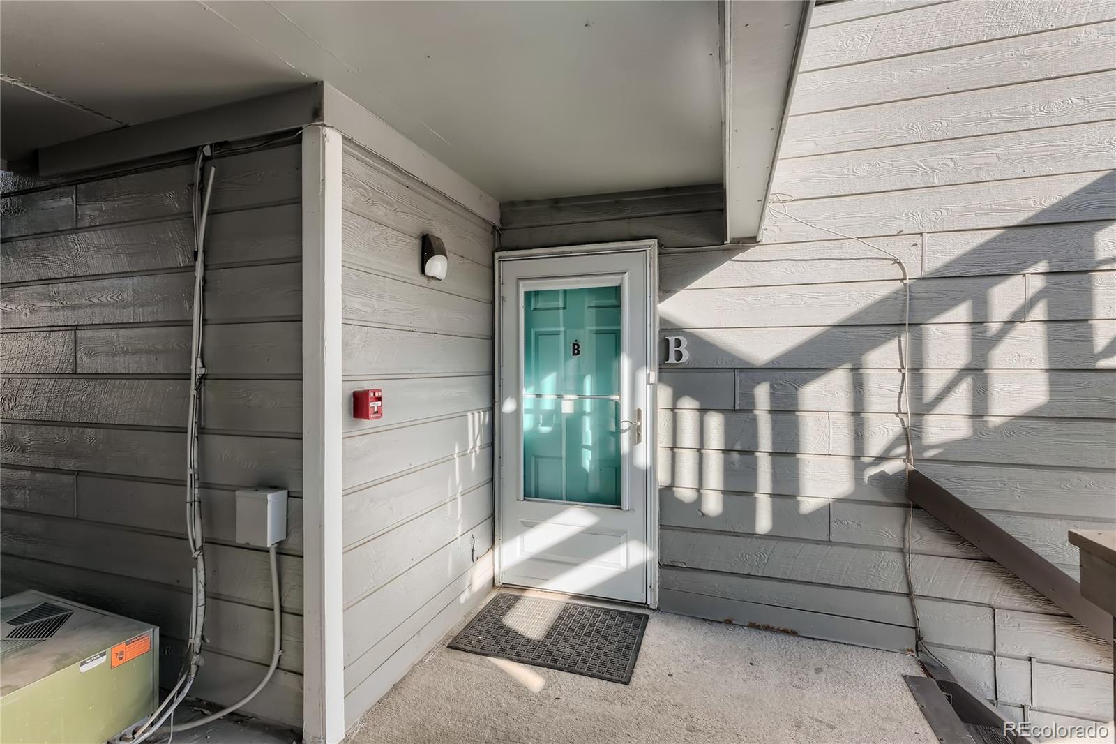 MLS Image #28 for 12525 e tennessee circle,aurora, Colorado