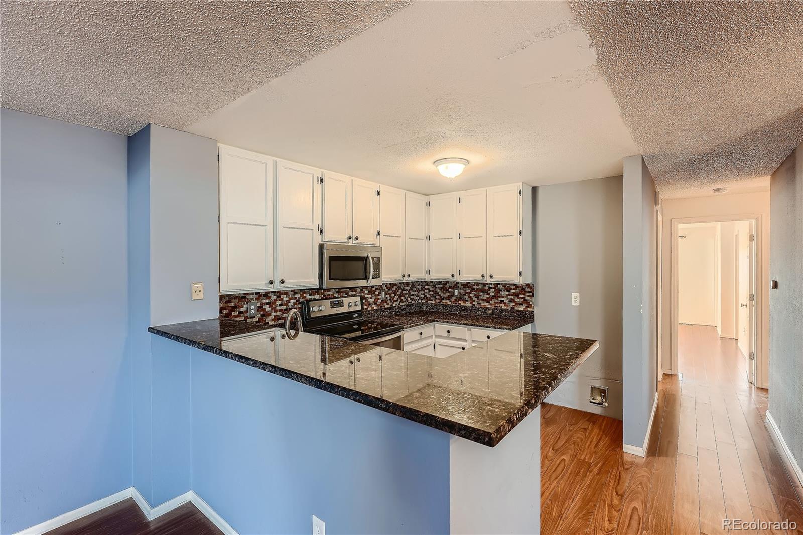 MLS Image #9 for 12525 e tennessee circle,aurora, Colorado