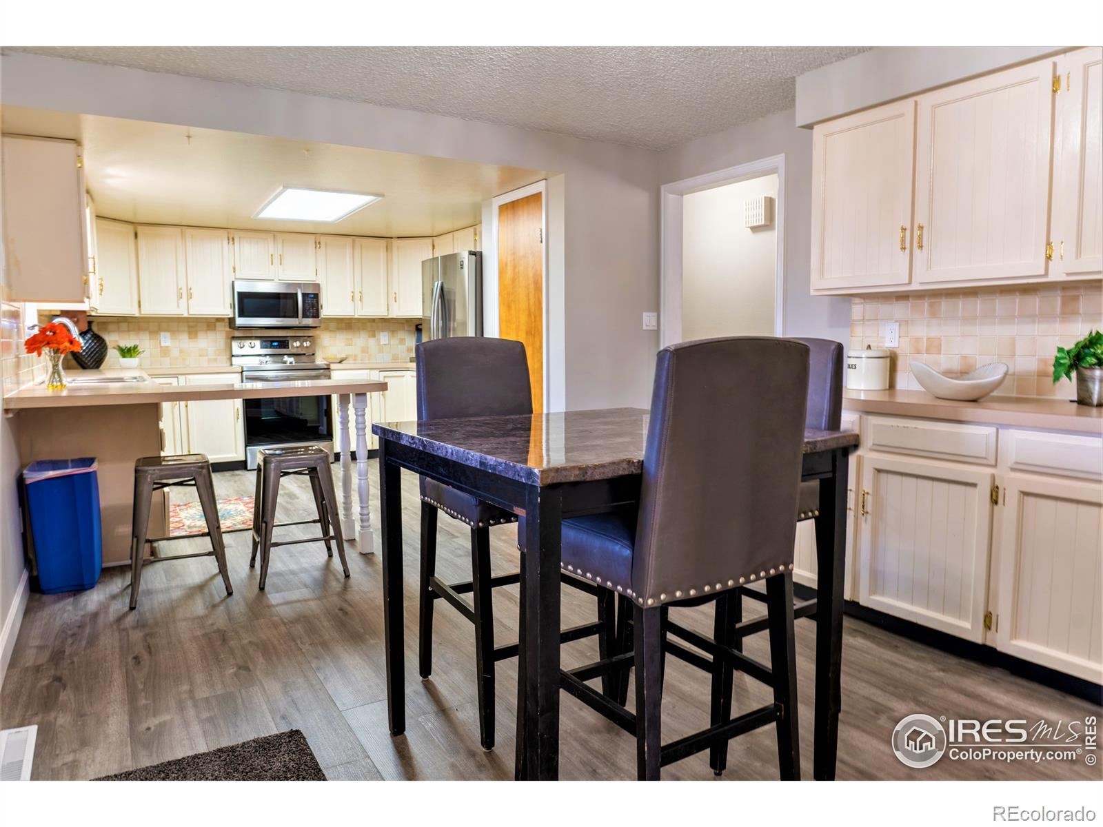 MLS Image #5 for 2261  smith drive,longmont, Colorado