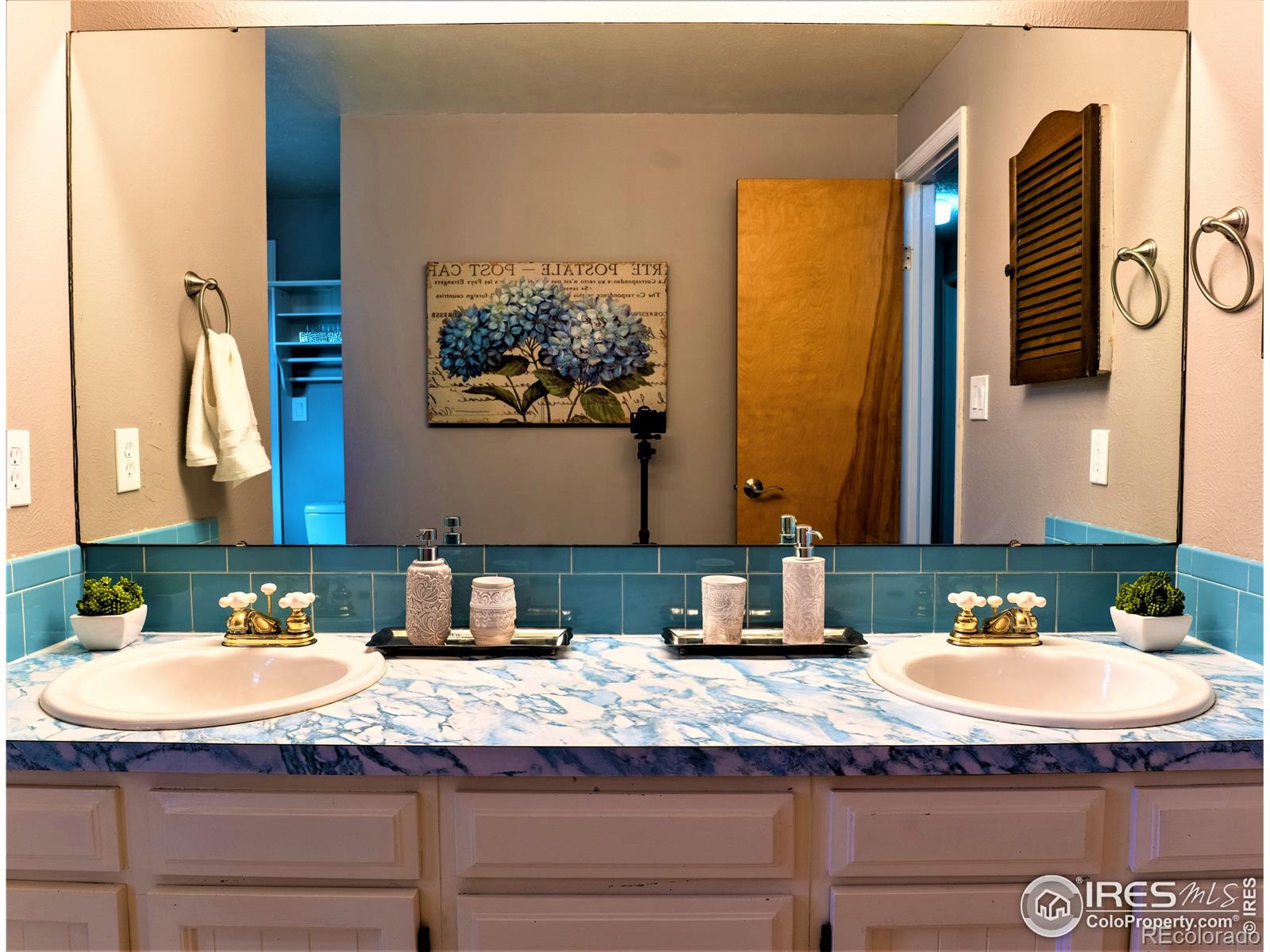 MLS Image #8 for 2261  smith drive,longmont, Colorado