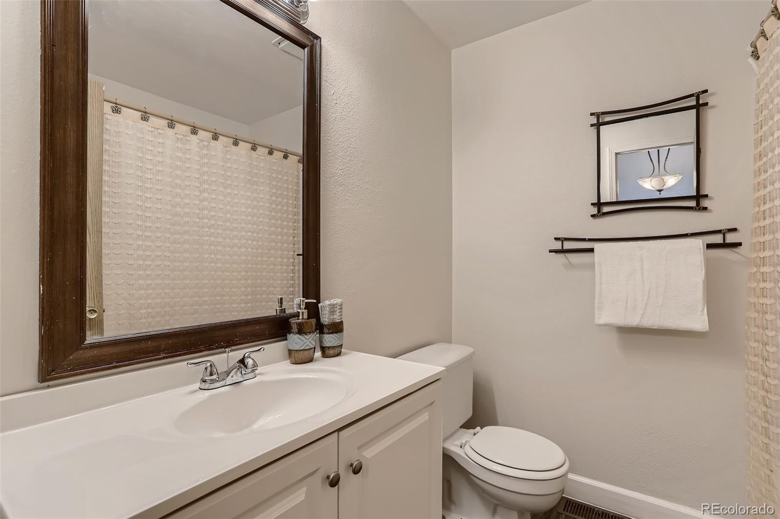 MLS Image #13 for 17673 e loyola drive,aurora, Colorado