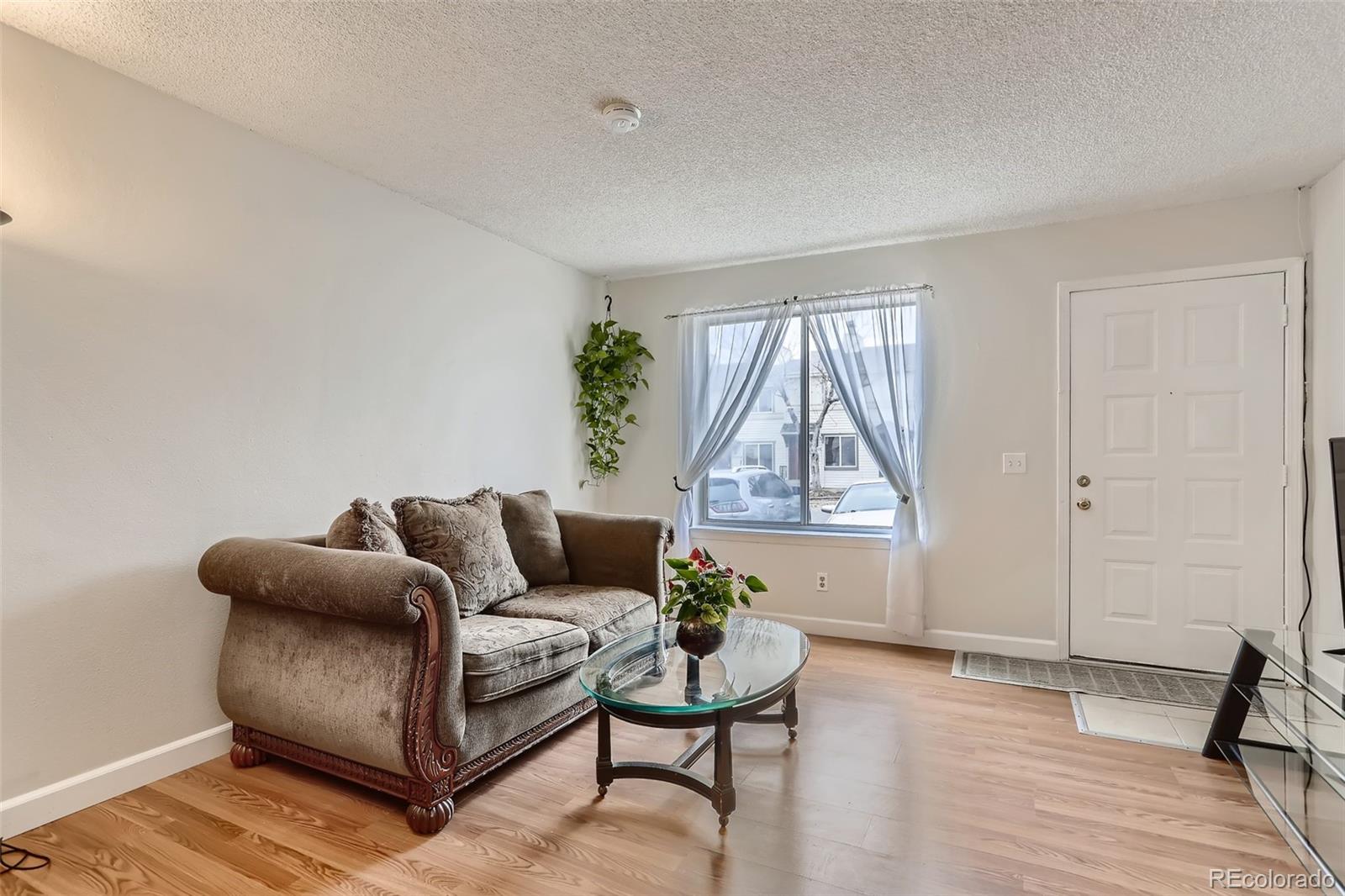 MLS Image #2 for 17673 e loyola drive,aurora, Colorado