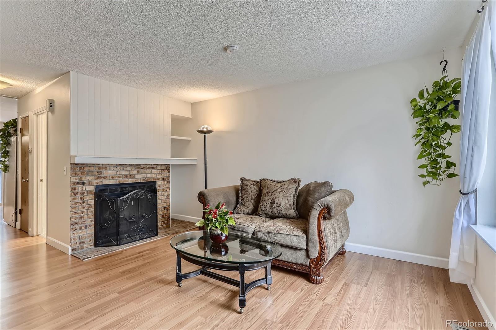 MLS Image #3 for 17673 e loyola drive,aurora, Colorado
