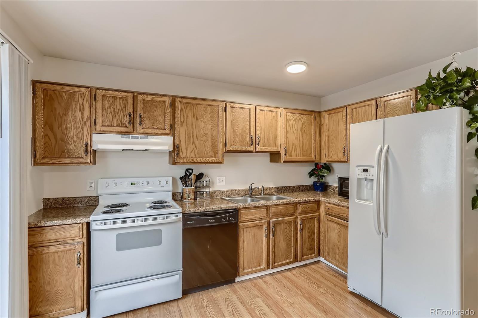 MLS Image #6 for 17673 e loyola drive,aurora, Colorado