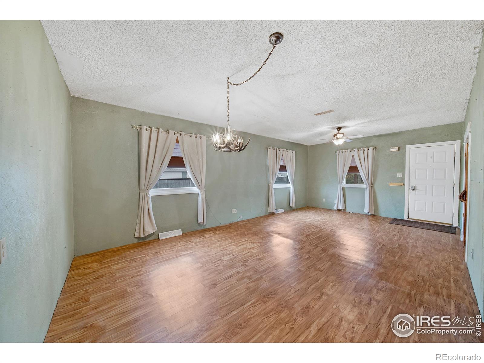 MLS Image #3 for 210  walnut street,fort morgan, Colorado