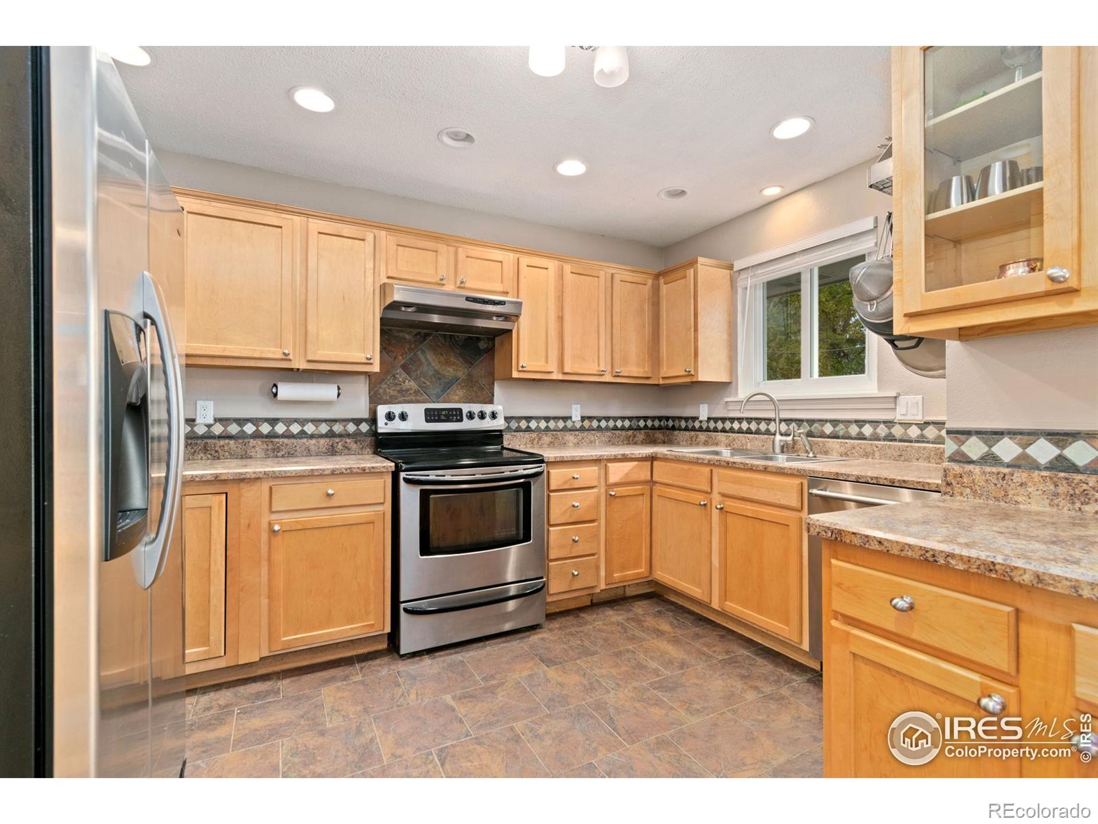 MLS Image #9 for 305  cottonwood court,longmont, Colorado