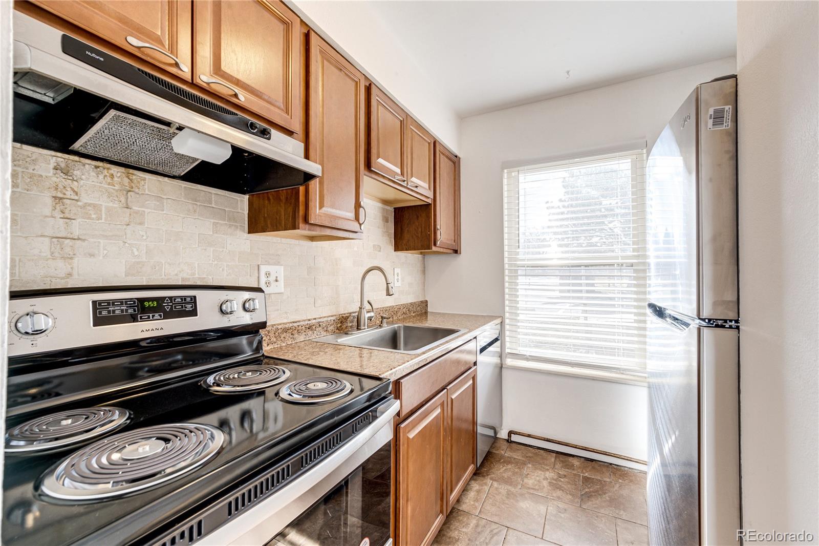 MLS Image #9 for 4519 n carefree circle,colorado springs, Colorado
