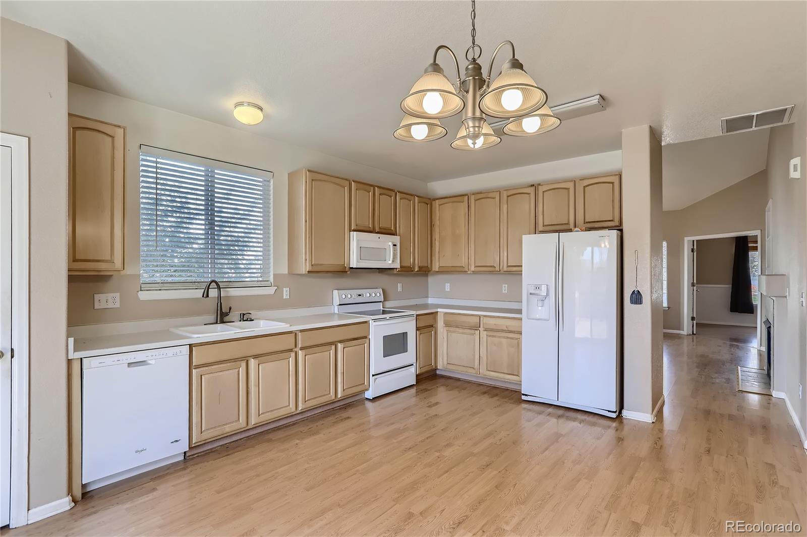 MLS Image #10 for 5185 s shawnee way,aurora, Colorado