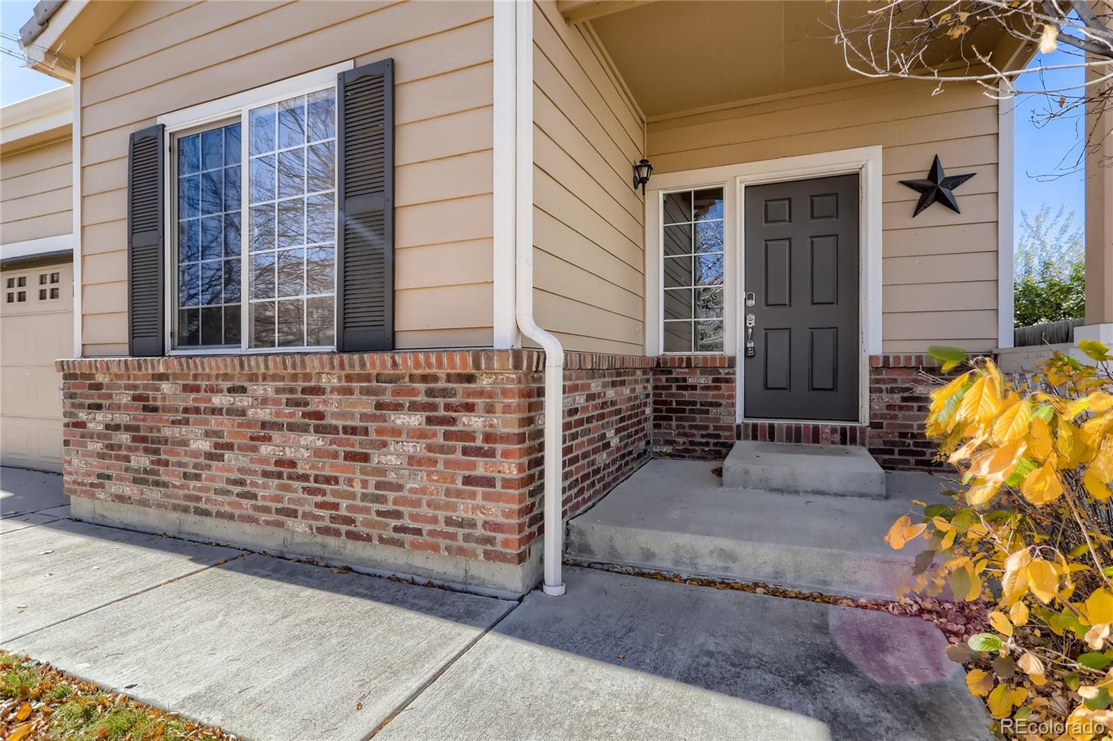 MLS Image #2 for 5185 s shawnee way,aurora, Colorado