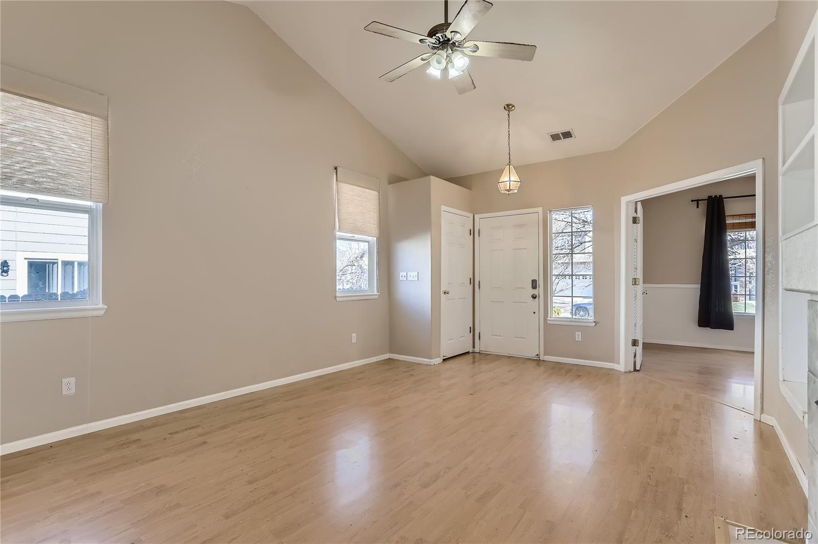 MLS Image #6 for 5185 s shawnee way,aurora, Colorado