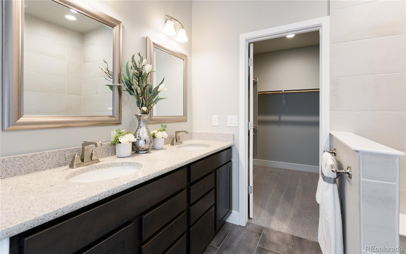 MLS Image #11 for 5333  sky top lane,colorado springs, Colorado