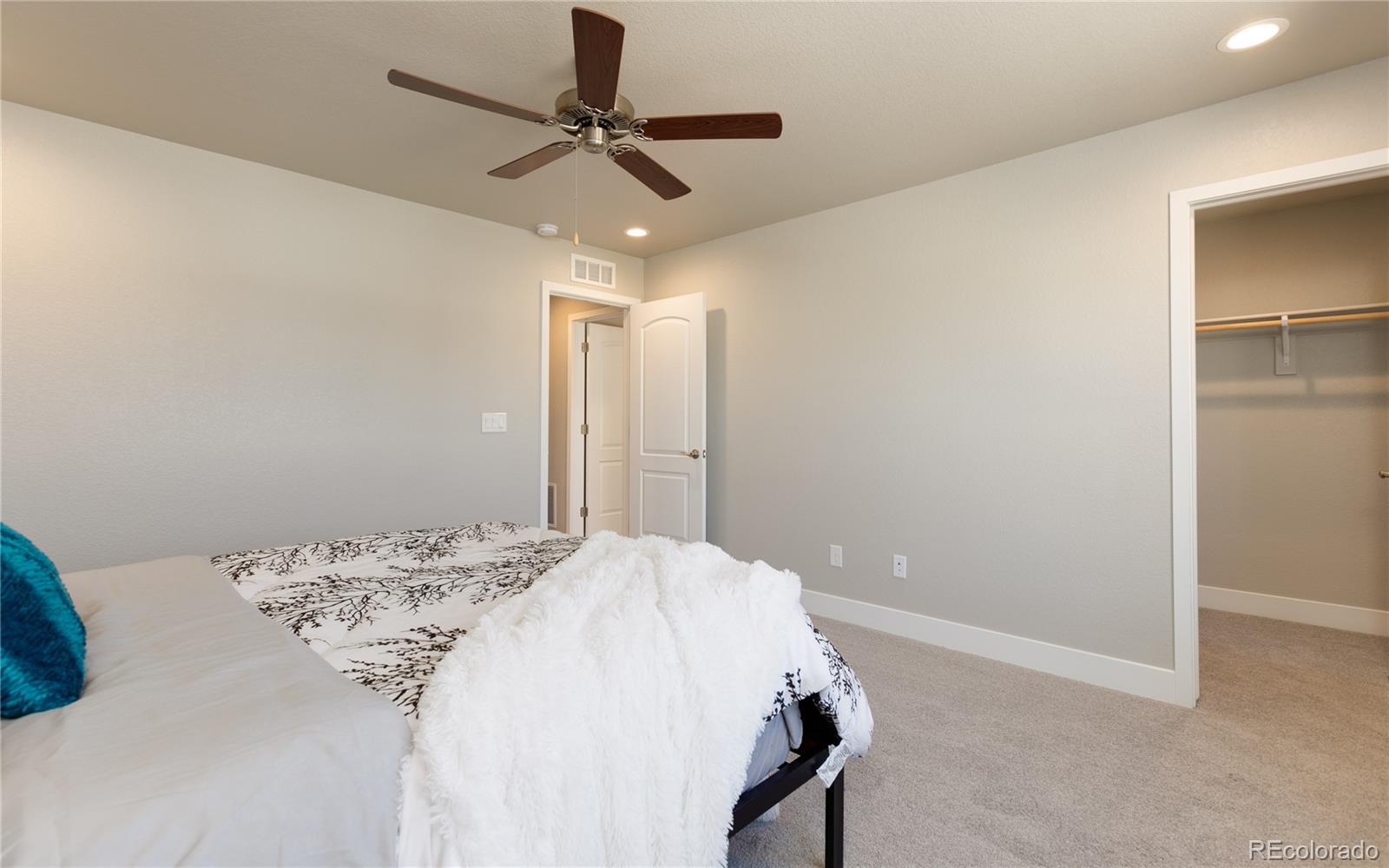 MLS Image #18 for 5333  sky top lane,colorado springs, Colorado