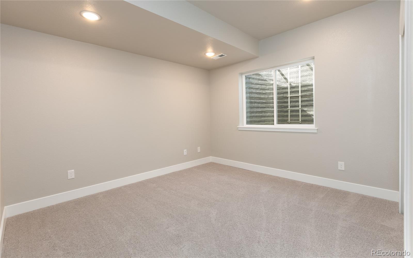 MLS Image #21 for 5333  sky top lane,colorado springs, Colorado