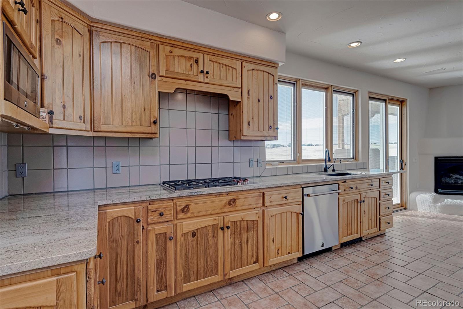 MLS Image #14 for 1764  mesa ridge lane,castle rock, Colorado