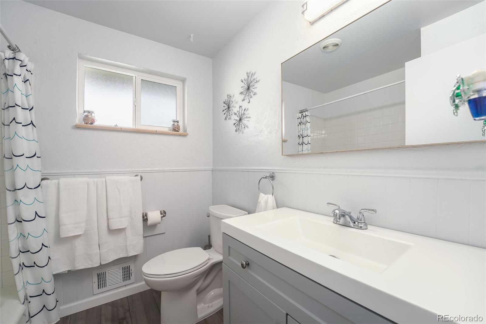 MLS Image #13 for 327 e panama drive,centennial, Colorado